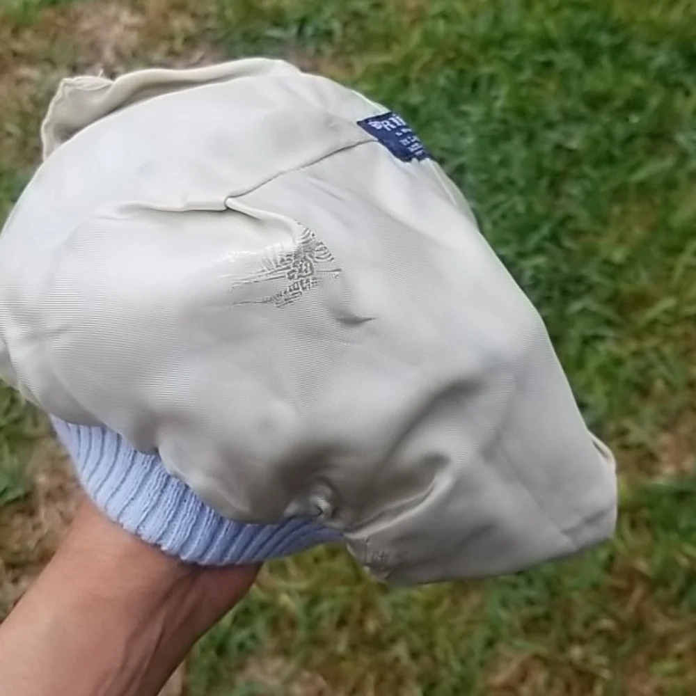 Burberry Hat - Picture 9 of 10
